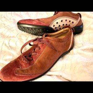 TODS sneakers in suede cognac color, size 7.